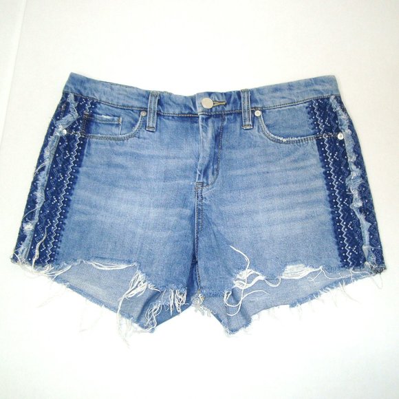 Blank NYC Pants - BLANK NYC Embroidered Festival Distressed Hiker Short Size 28